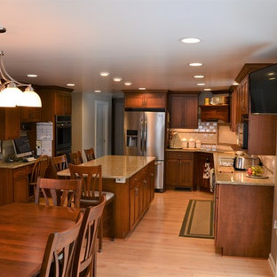 Grand Cherry Kitchen