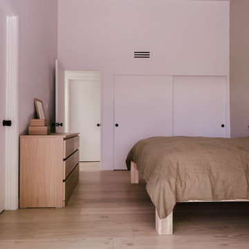 Holiday Studio // Woodland Hills, CA // Ventura, Pearl Oak