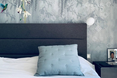 Inspiration for an eclectic bedroom remodel in Amsterdam