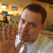 Martin Hynie's photo