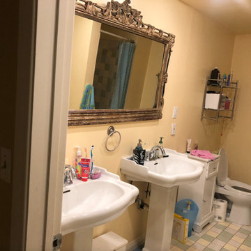 Before picture of kids bathroom remodel