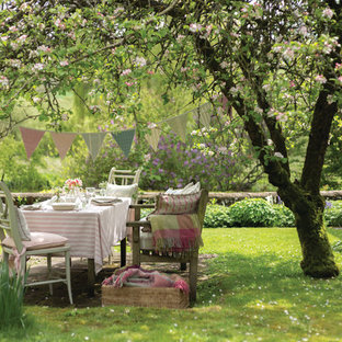 Shabby-chic Style Garden