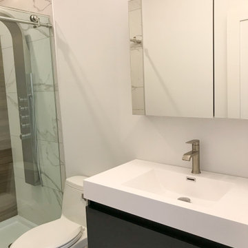 Modern secondary bathroom