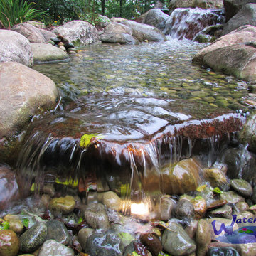 Water Feature - Pondless Disappearing Waterfalls