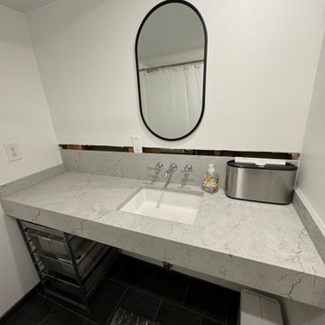 Putter Lane Primary Suite, Multiple Baths, Closets
