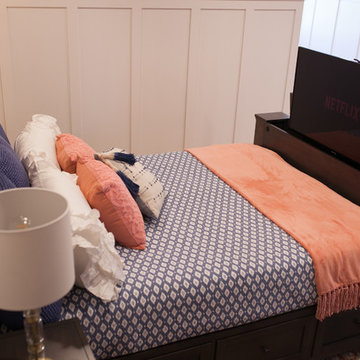 Hartford TV Bed with Driftwood Finish