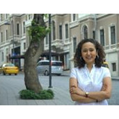 Ozge Yilmaz's photo