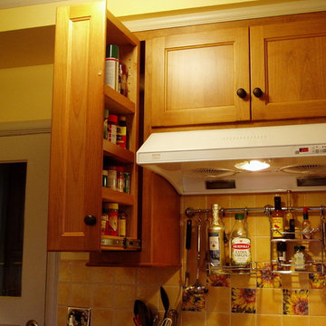 Neighbors Kitchen remodeling for better storage