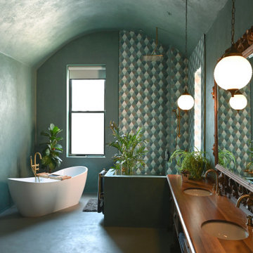 Green Master Bathroom Tadelakt Plaster