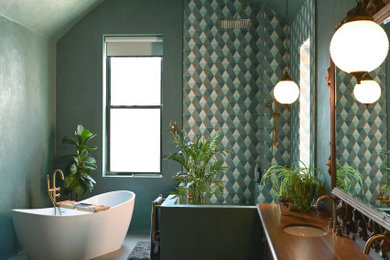 Green Master Bathroom Tadelakt Plaster