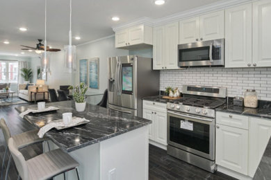 Kitchen photo in Philadelphia