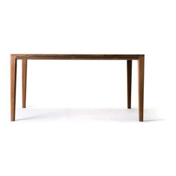 Play table by Wildspirit - Outdoor Dining Tables