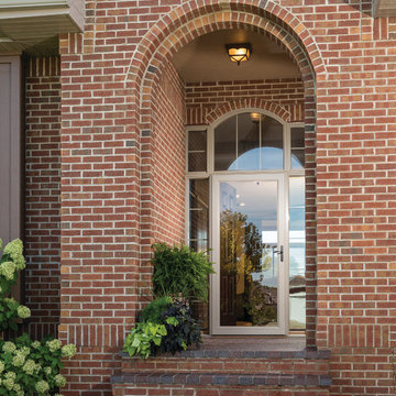 LARSON Fullview Storm Door Entry