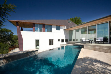 Design ideas for a modern pool in Austin.