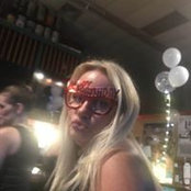 Foto de Ellen Bobby Halliday
