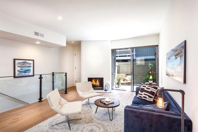 Inspiration for a 1960s living room remodel in Los Angeles