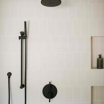Modern Bathroom