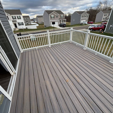 Trex Enhance Gray Deck and Shaded Gray Jefferson Paver Patio