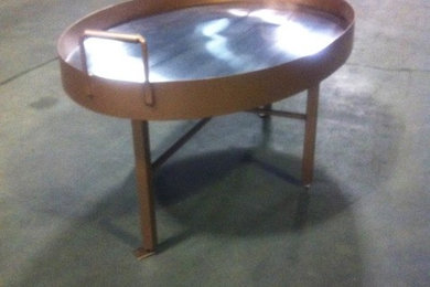 Steel elliptical tray table w/ powder coated finish and brushed stainless steel