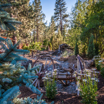 Charming, Rustic Landscape off Century Drive in Bend, Oregon