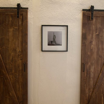 Decoración de estudio de yoga en la cl Urdaneta, 4 de San Sebastian.