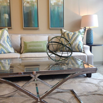 Lakeway Lobby Seating Area