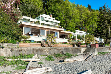 Beach style exterior home photo in Vancouver