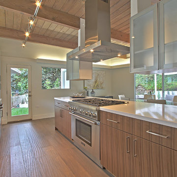 Beverly Glen Spec