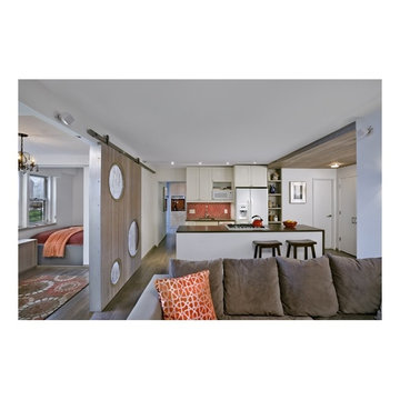 9th St. extended family apartment