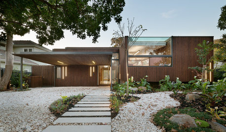 Houzz Tour: Making a New Home Abroad in Melbourne