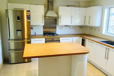 Inspiration for a contemporary kitchen in Cheshire.