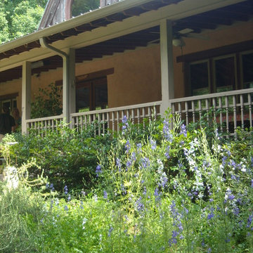 Southern GA Charm Straw bale