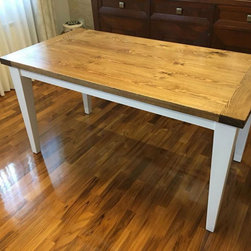 Mesa en 2 tonos - Living Room Furniture