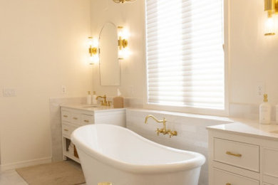 Inspiration for a cottage bathroom remodel in Phoenix