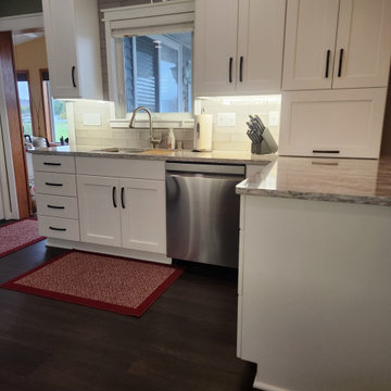 Modern Kitchen Transformation Done in New Classic White Cabinets