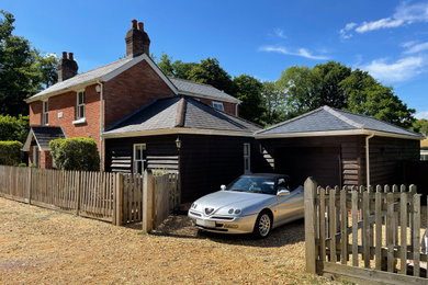 Inspiration for a traditional garage in Hampshire.