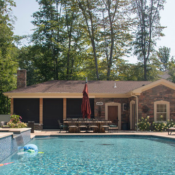 Outdoor Living Space with Motorized Screens