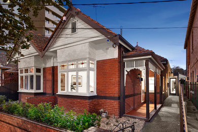 This is an example of a victorian exterior in Melbourne.