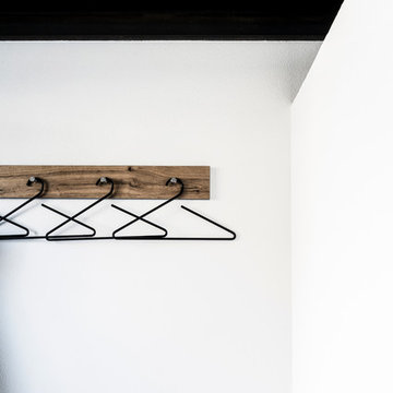 White & Wood - Schlafzimmer