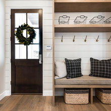 Ootischenia mudroom