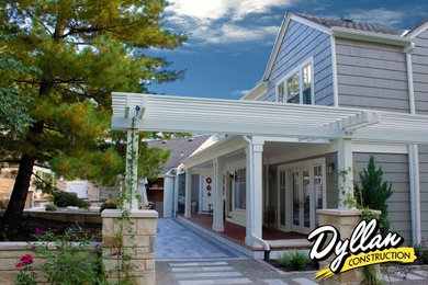 Example of a trendy deck design in Kansas City