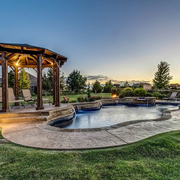 Pool, Spa, Outdoor Living