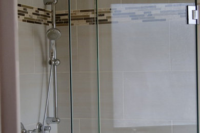 Inspiration for a contemporary bathroom remodel in Toronto