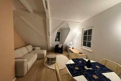 Inspiration pour une salle de séjour minimaliste.
