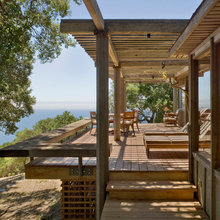 Deck bench