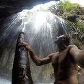 Ali Al's photo