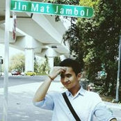 Wan Hamdika's photo