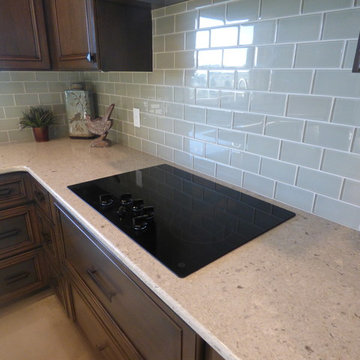 Cambria Darlington Kitchen & Coswell Cream Vanity