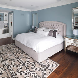 Logs End Wide Plank Engineered Walnut Flooring - Dunrobin, Ontario - Engineered Wood Flooring