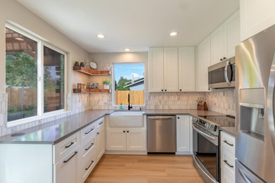 Transitional kitchen photo in Seattle